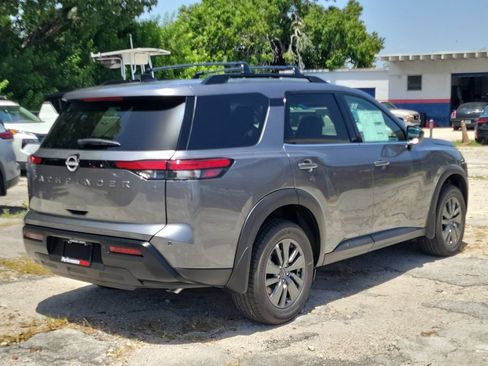 New 2026 Nissan Pathfinder SV w/ Cargo Package FWD image 6