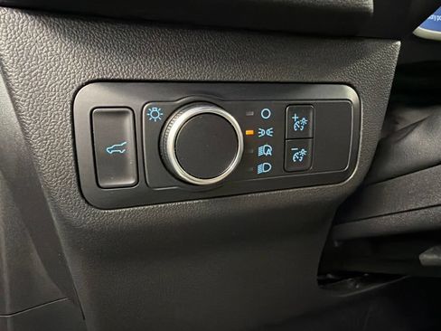 Certified 2024 Ford Escape ST-Line w/ Tech Pack #1 AWD/4WD image 23