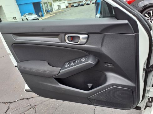 Certified 2025 Honda Civic Sport image 10