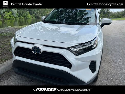 Used 2024 Toyota RAV4 LE AWD/4WD image 1