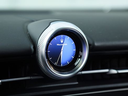 Certified 2024 Maserati GranTurismo Modena image 27