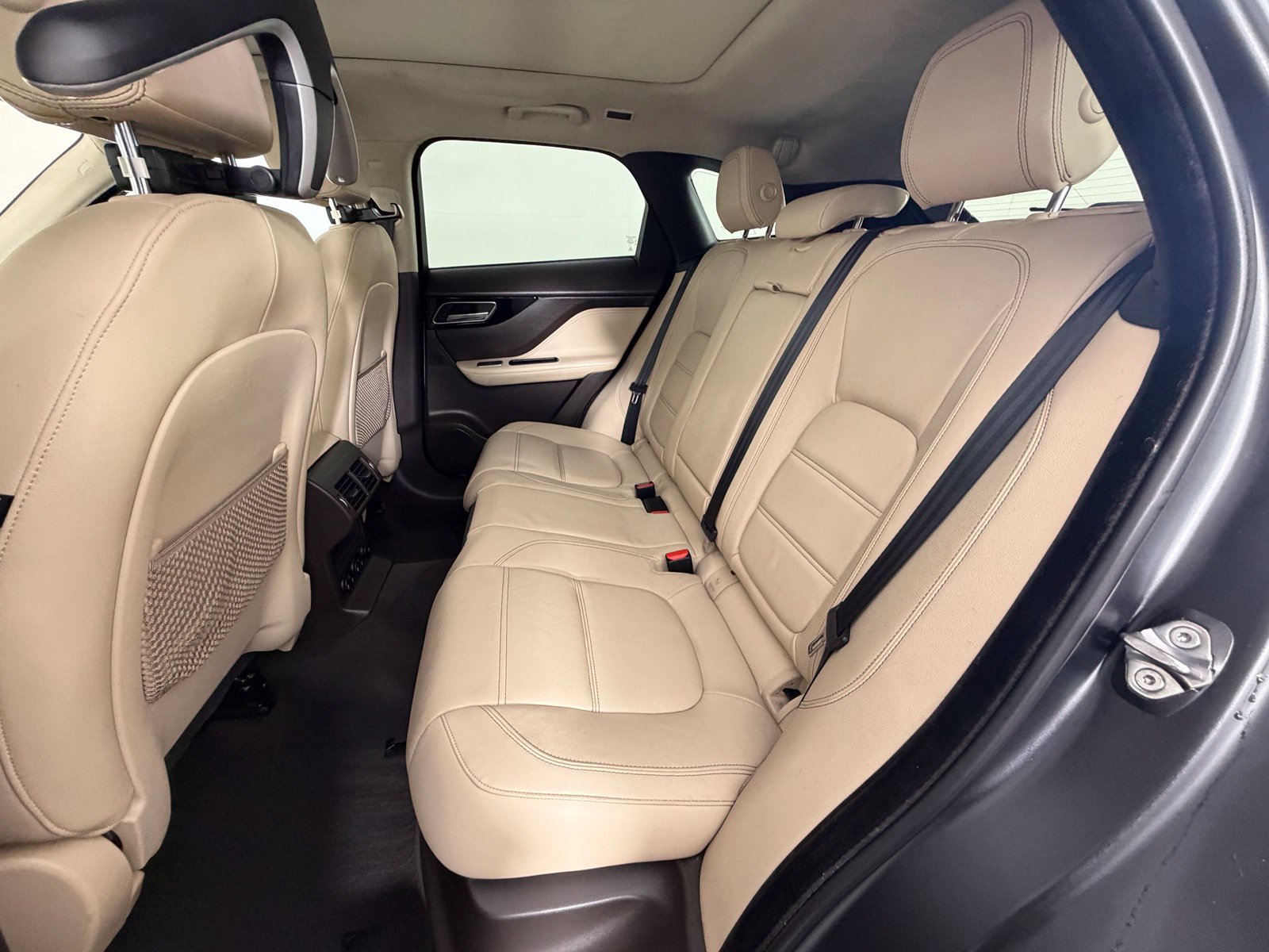 Used 2020 Jaguar F-PACE Prestige AWD/4WD image 12