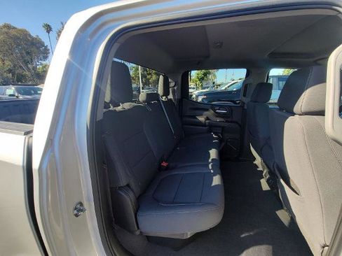 Used 2021 Chevrolet Silverado 1500 LT image 25