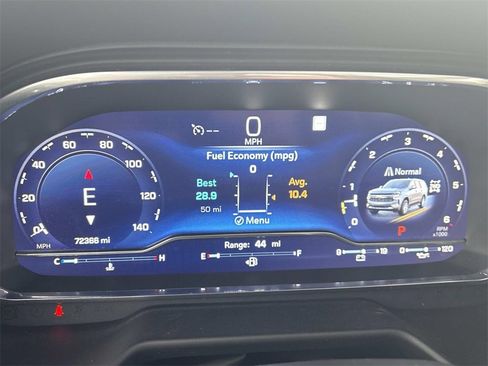 Used 2022 Chevrolet Tahoe Z71 w/ Luxury Package image 32