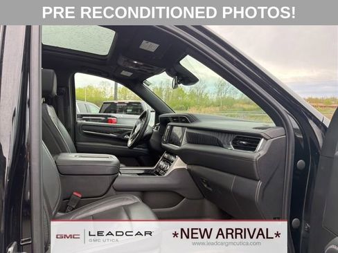 Used 2023 GMC Yukon Denali AWD/4WD image 10