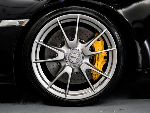 Used 2010 Porsche 911 GT3 RWD image 43