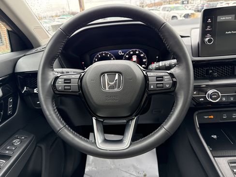 Used 2026 Honda CR-V EX-L image 17