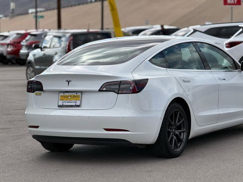 Used 2019 Tesla Model 3 Long Range RWD image 9