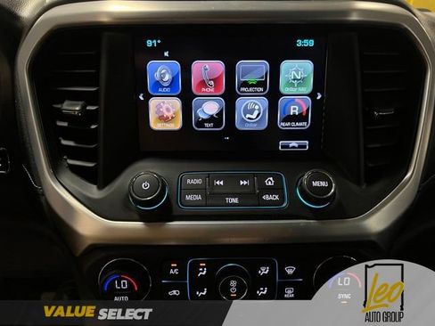 Used 2017 GMC Acadia SLT FWD image 12