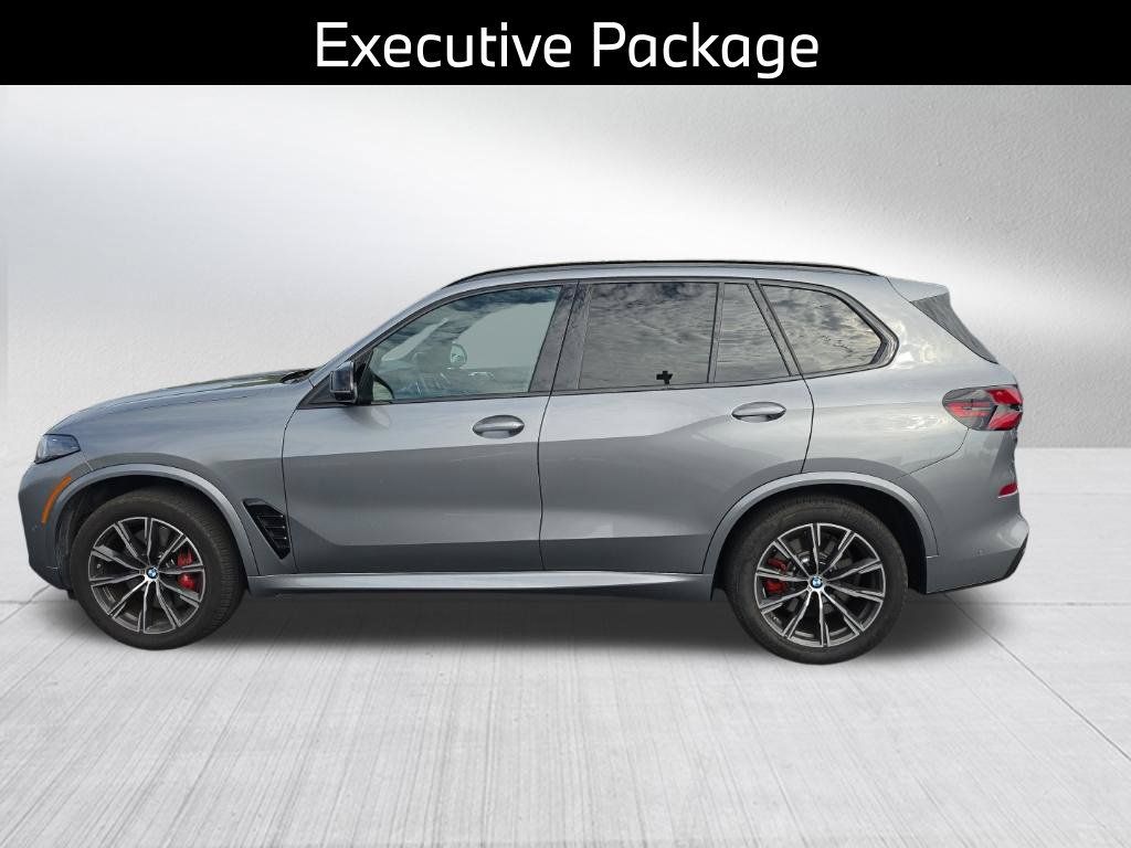 Certified 2026 BMW X5 M60i AWD/4WD image 10