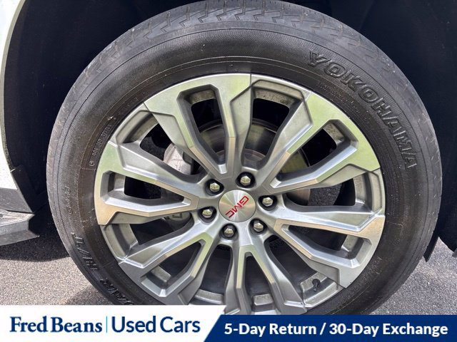 Used 2021 GMC Yukon Denali w/ Advanced Technology Package RWD image 22
