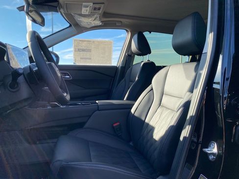 New 2026 Nissan Rogue Platinum w/ Platinum Premium Package image 10