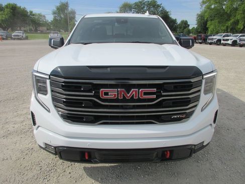 New 2026 GMC Sierra 1500 AT4 AWD/4WD image 11