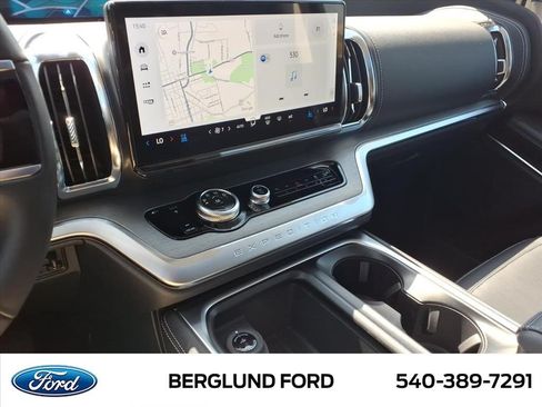 New 2026 Ford Expedition Max Platinum w/ Driver's Package AWD/4WD image 23