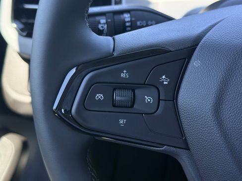 New 2027 Chevrolet Bolt LT w/ Comfort Package FWD image 27