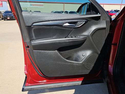 Used 2023 Buick Envision Preferred image 13