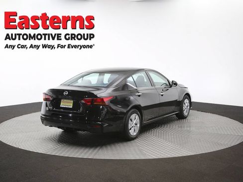 Used 2023 Nissan Altima 2.5 S FWD image 39