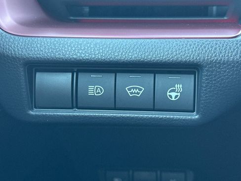 New 2026 Toyota Prius Plug-In Hybrid FWD image 30