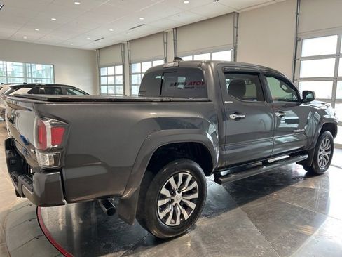 Used 2023 Toyota Tacoma Limited image 7