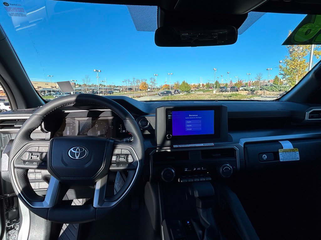 Used 2026 Toyota 4Runner SR5 AWD/4WD image 12