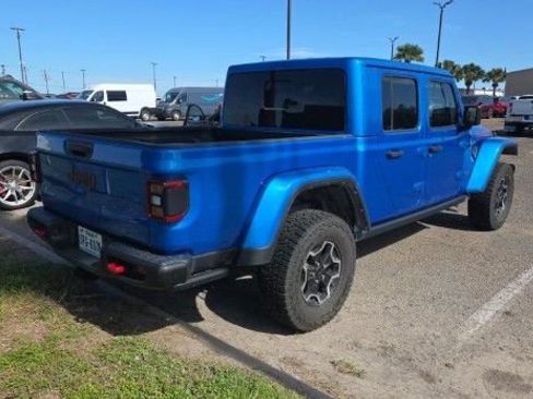 Used 2023 Jeep Gladiator Rubicon w/ LED Lighting Group AWD/4WD image 3