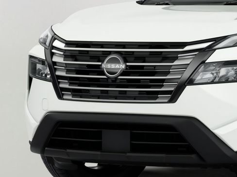 New 2026 Nissan Rogue SV FWD image 12