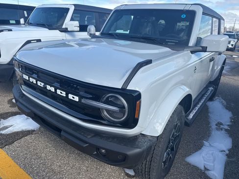 New 2026 Ford Bronco Outer Banks AWD/4WD image 21