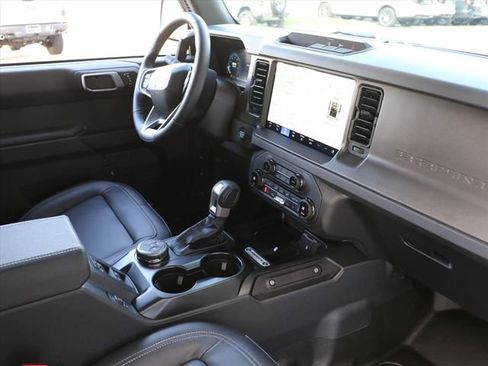 New 2025 Ford Bronco Big Bend image 12