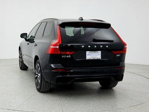 Used 2023 Volvo XC60 B5 Plus w/ Climate Package image 6
