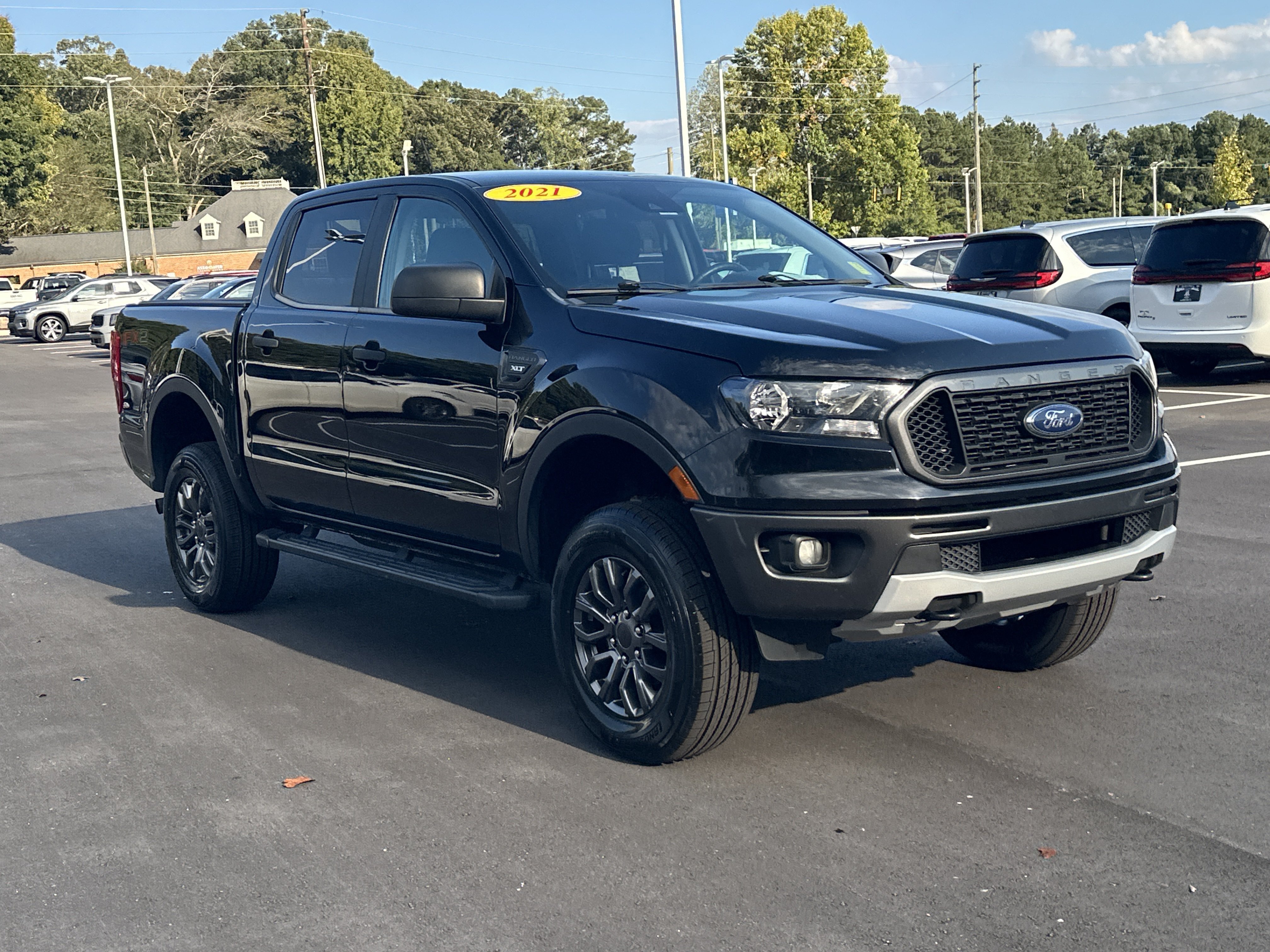 Used 2021 Ford Ranger XLT w/ Equipment Group 301A Mid RWD image 2