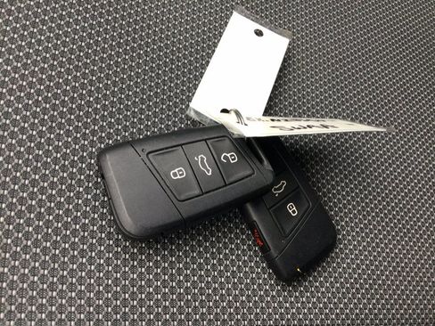 Used 2022 Volkswagen Taos S AWD/4WD image 41