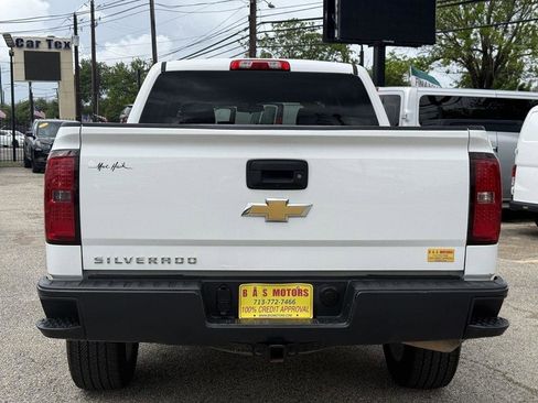 Used 2018 Chevrolet Silverado 1500 W/T w/ WT Convenience Package RWD image 2