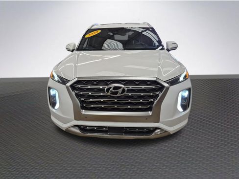 Used 2020 Hyundai Palisade Limited FWD image 3