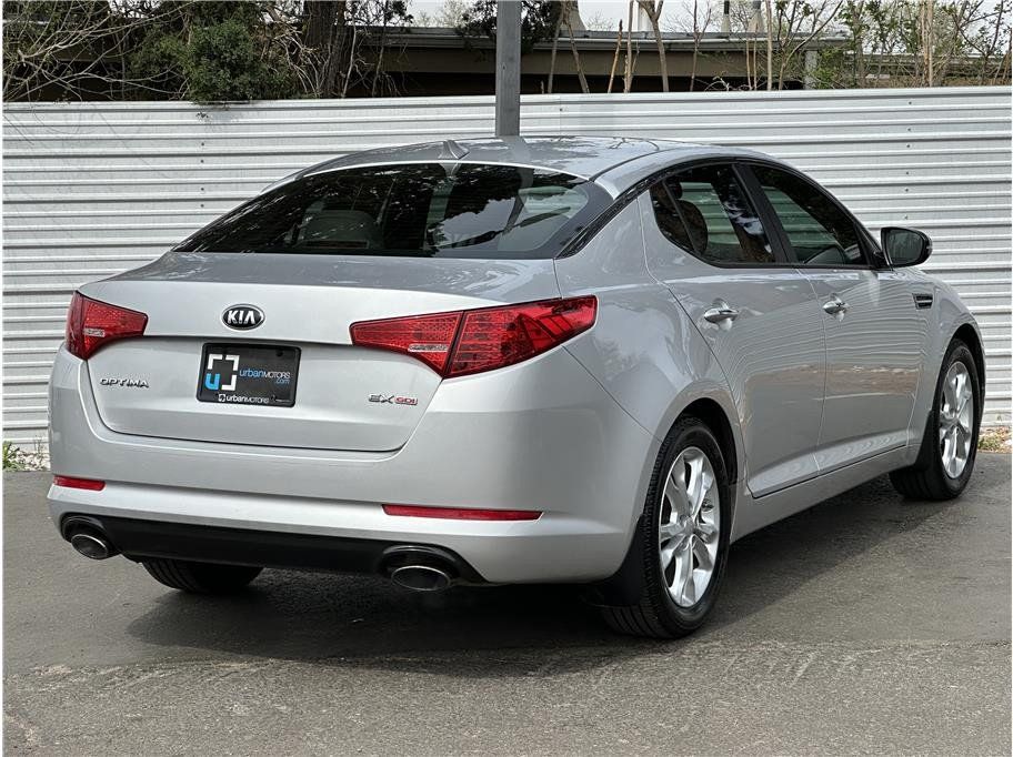 Used 2013 Kia Optima EX FWD image 9