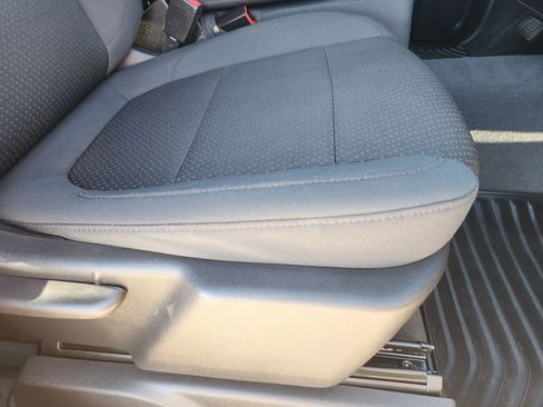 Used 2022 Chevrolet Silverado 1500 Custom Trail Boss w/ Safety Confidence Package image 27