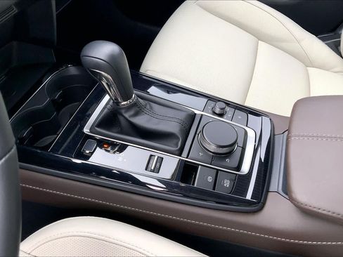 Certified 2025 MAZDA CX-30 AWD 2.5 S w/ Premium Package image 17