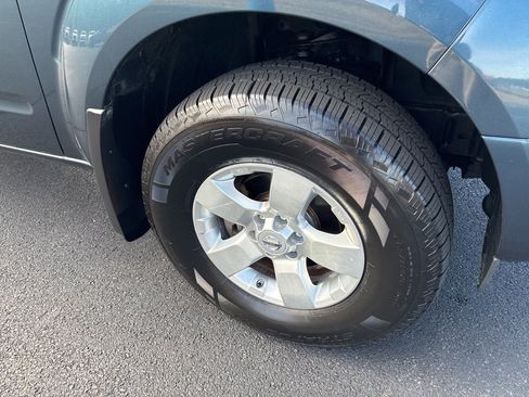 Used 2013 Nissan Frontier SV w/ SV Value Truck Pkg image 22