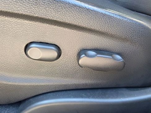 Used 2017 Buick Encore Premium w/ Experience Buick Package image 20