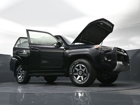 Used 2024 Toyota 4Runner TRD Off-Road Premium image 43