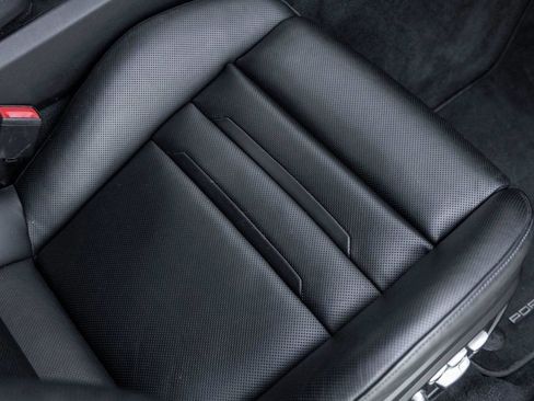 Used 2020 Porsche Panamera GTS image 88