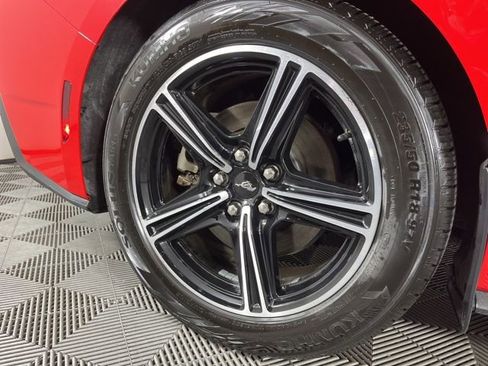 Used 2024 Ford Mustang Premium image 15