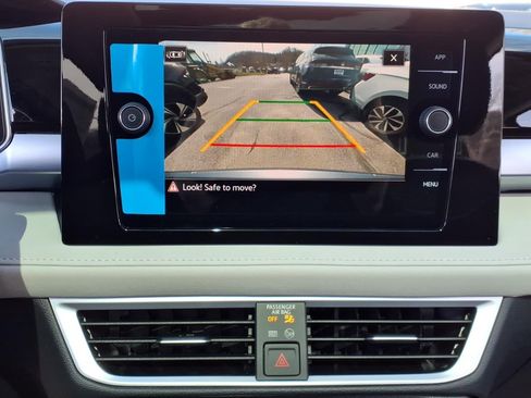 New 2026 Volkswagen Taos SE AWD/4WD image 8