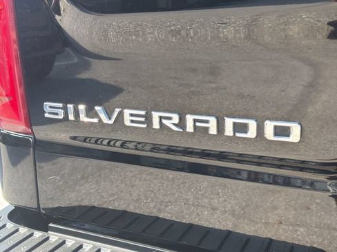 Used 2025 Chevrolet Silverado 1500 High Country AWD/4WD image 10