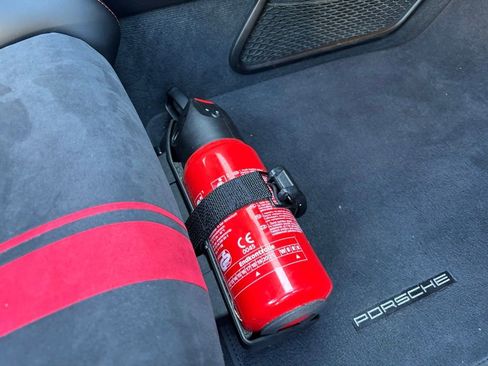Used 2018 Porsche 911 GT3 RWD image 38