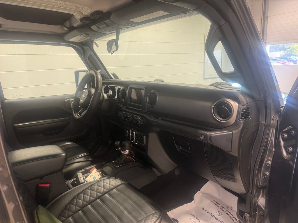 Used 2021 Jeep Gladiator Sport AWD/4WD image 11