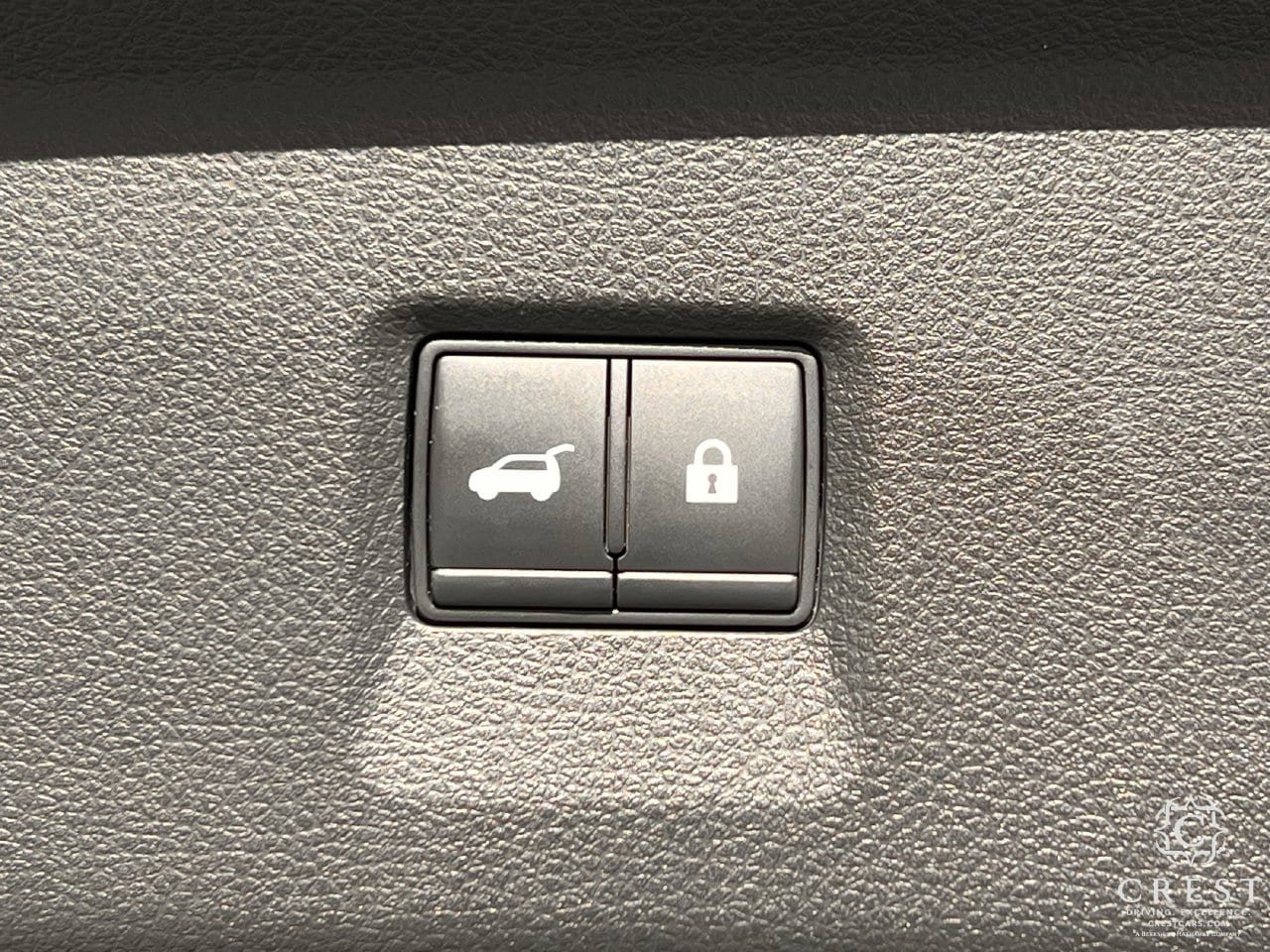 Used 2022 INFINITI QX60 Luxe w/ Cargo Package FWD image 32