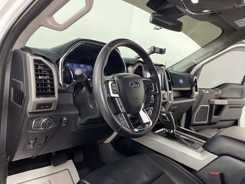 Used 2020 Ford F150 Lariat w/ Equipment Group 502A Luxury AWD/4WD image 20