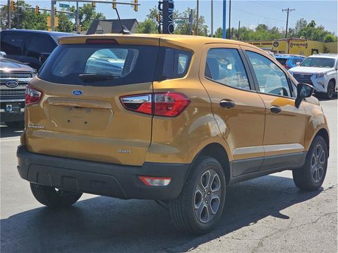Used 2022 Ford EcoSport S AWD/4WD image 3