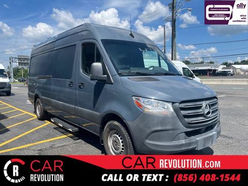 Used 2019 Mercedes-Benz Sprinter 170 image 1