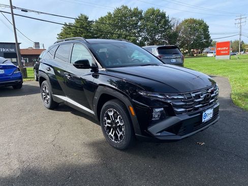 New 2026 Hyundai Tucson XRT image 1